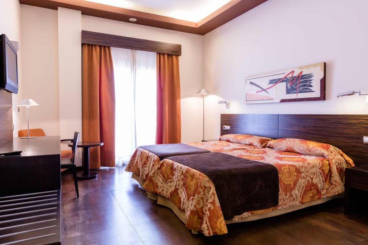 Hospedium Hotel Los Periquitos Fortuna Luaran gambar